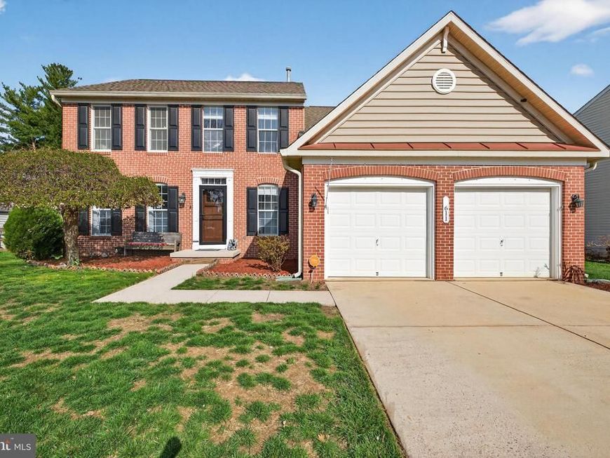 611 Hunting Ridge Drive, Frederick, MD 21703 Main Photo