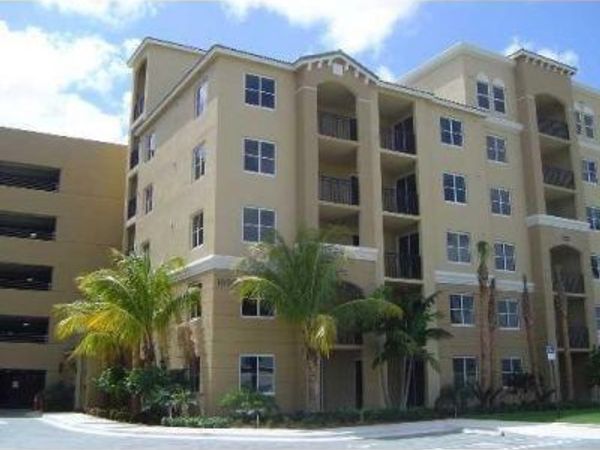 1660 Renaissance Commons Boulevard, Unit 2619, Boynton Beach, FL 33426