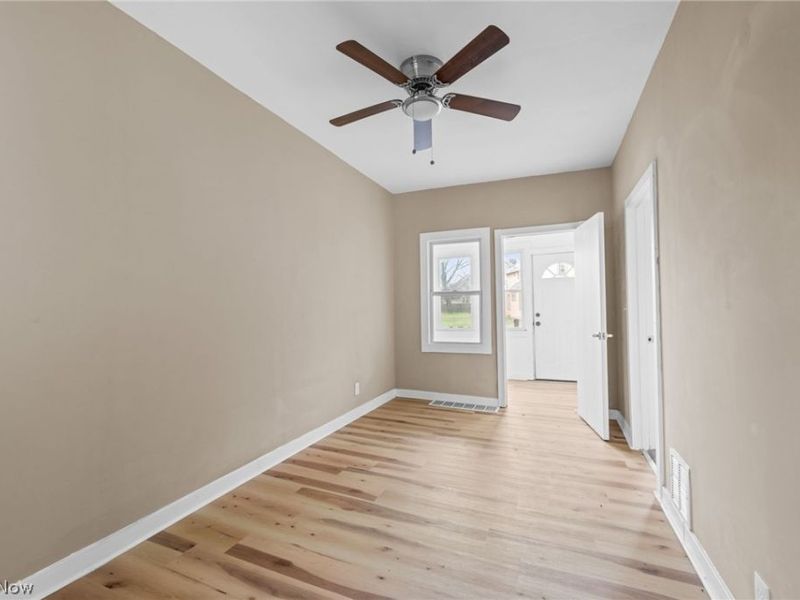 7604 Dudley Avenue, Cleveland, OH 44102 Photo 11