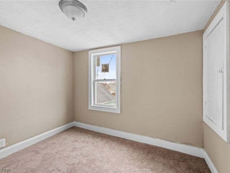 7604 Dudley Avenue, Cleveland, OH 44102 Photo 21