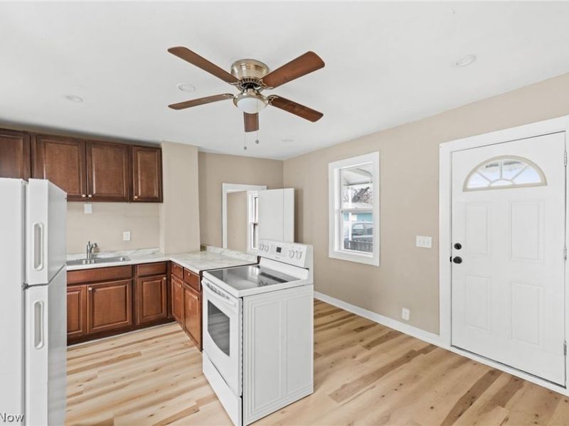 7604 Dudley Avenue, Cleveland, OH 44102 Photo 7