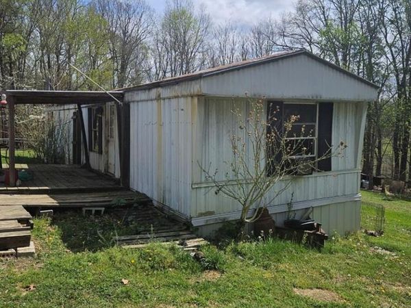 580 Captain Carter Road, Spencer, TN 38585