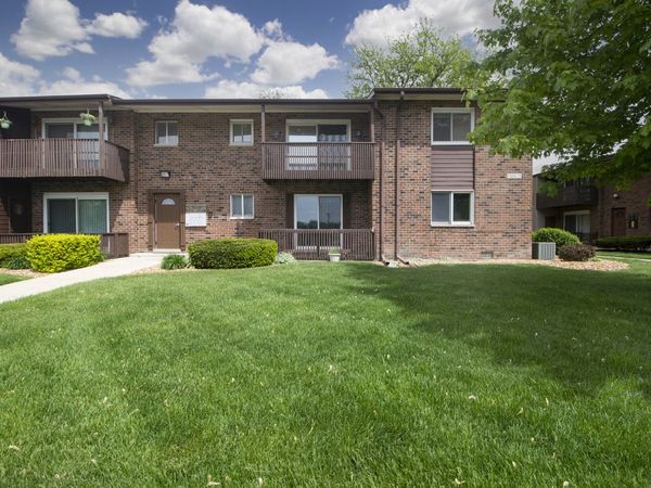 18079 Live Oak Court , Unit 1616, Tinley Park, IL 60477