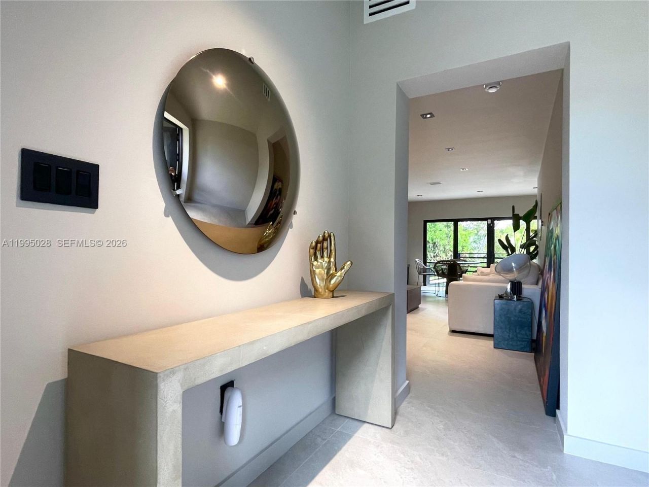 2155 SW 25th Ter , Miami, FL 33133 Photo