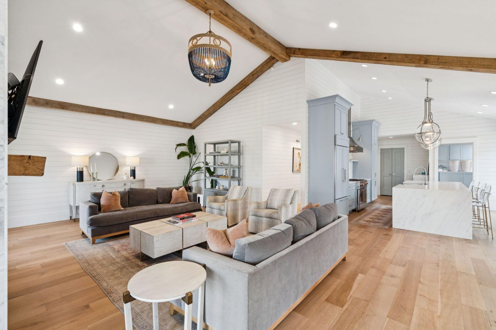 212 Live Oak Drive Photo 12