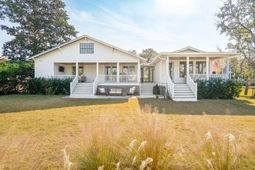 212 Live Oak Drive photo 4