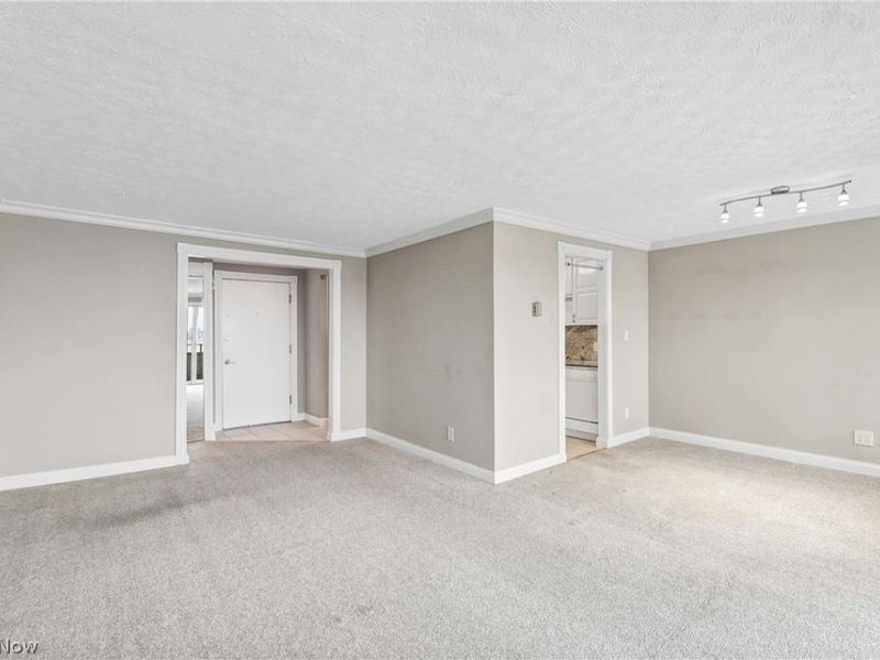 12900 Lake Avenue, Unit 926, Lakewood, OH 44107 Photo 13