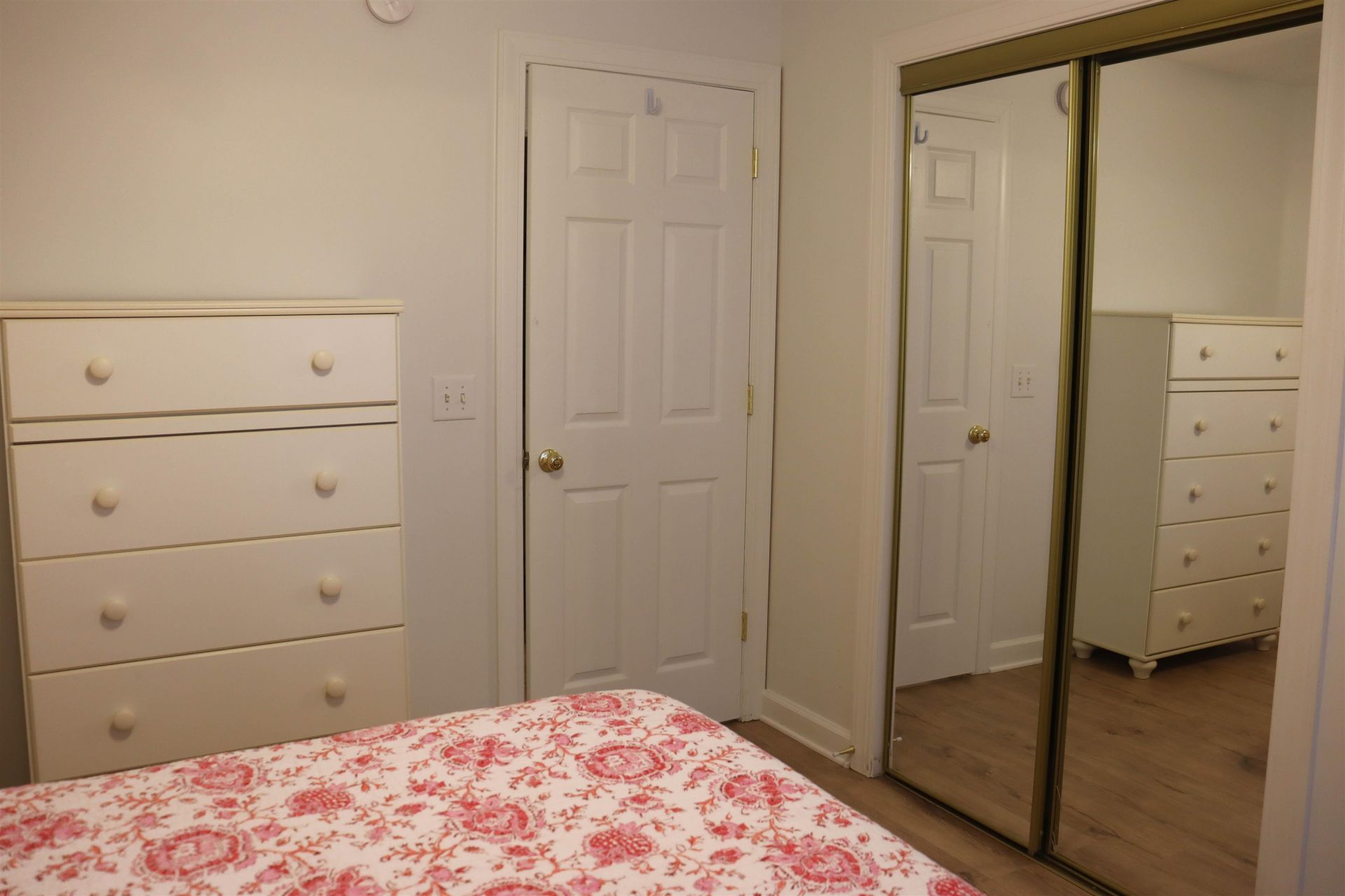 4384 Daphine Ln. Photo 12