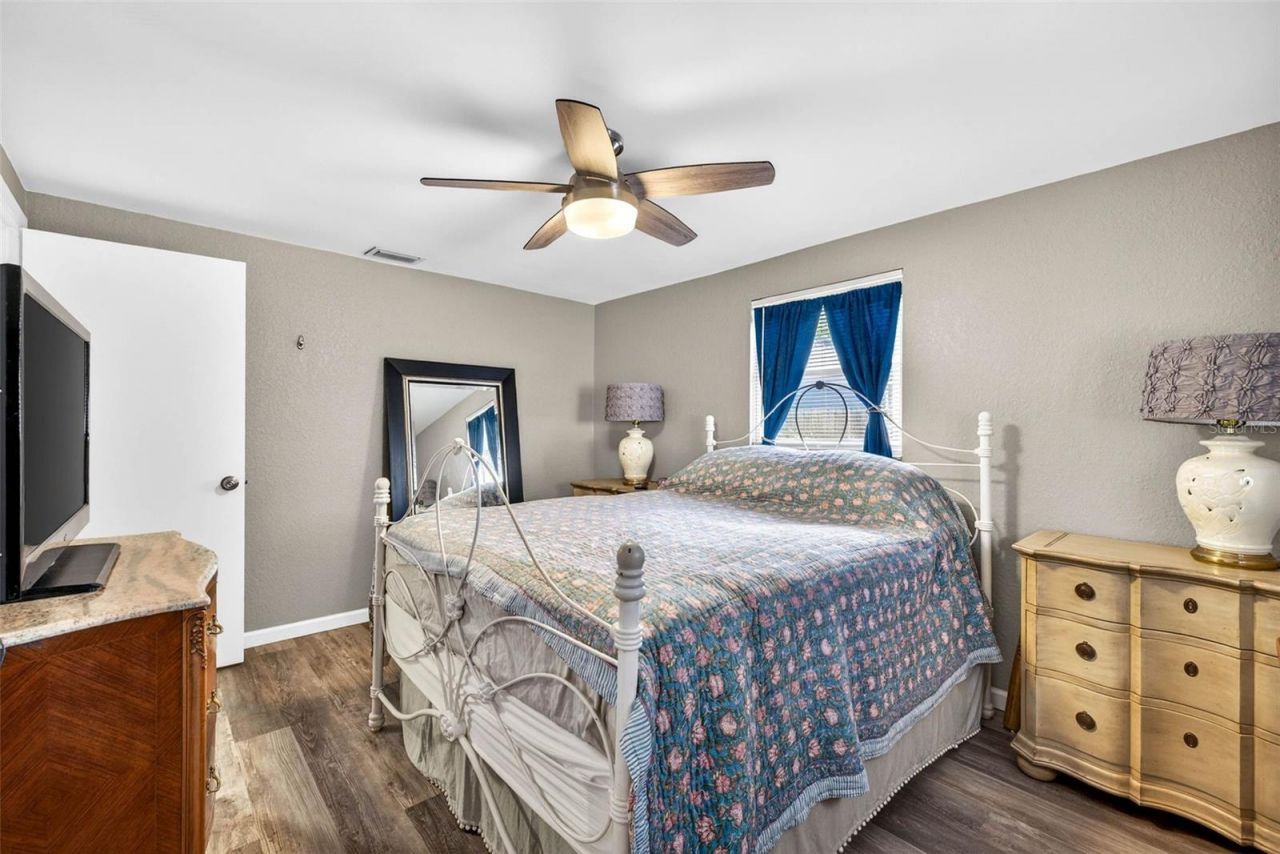 1016 Windsor Hill Way , Tarpon Springs, FL 34689 Photo