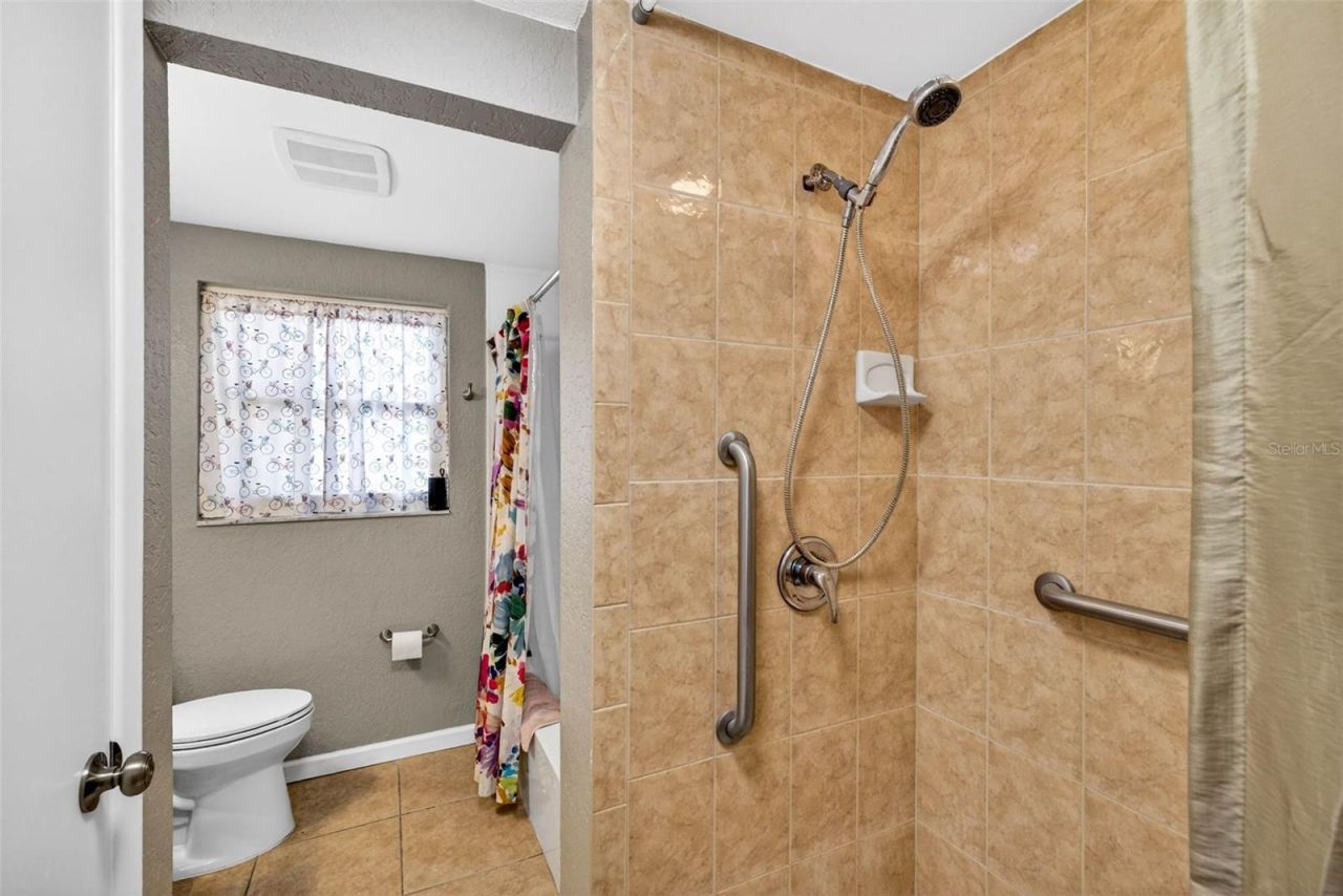 1016 Windsor Hill Way , Tarpon Springs, FL 34689 Photo