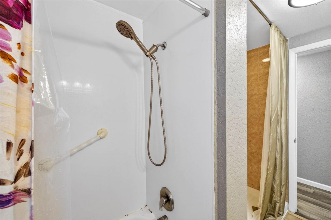 1016 Windsor Hill Way , Tarpon Springs, FL 34689 Photo