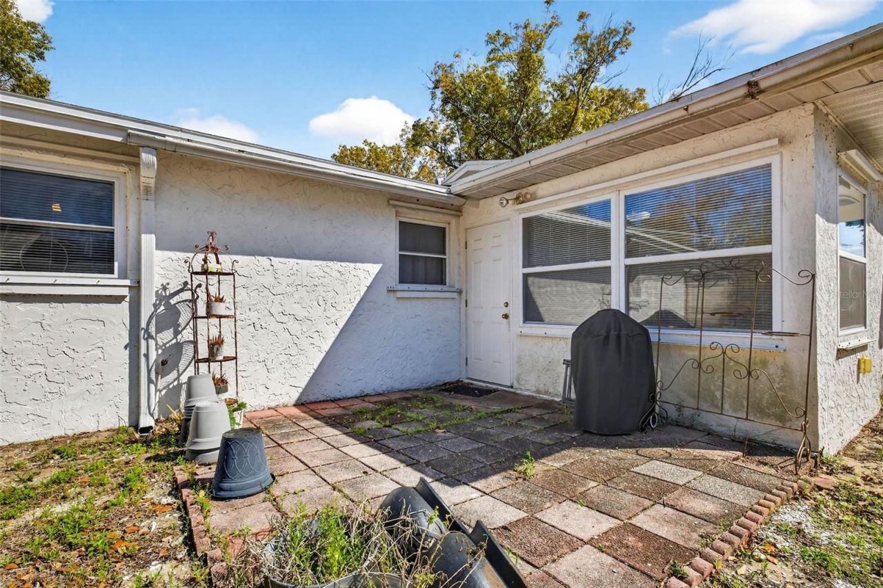 1016 Windsor Hill Way , Tarpon Springs, FL 34689 Photo