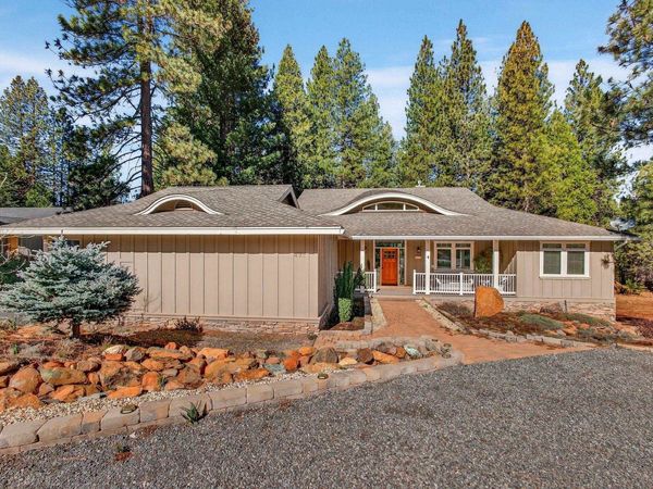 492 Bailey Creek Drive, Lake Almanor, CA 96137
