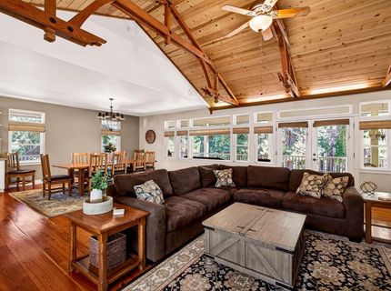 492 Bailey Creek Drive, Lake Almanor, CA 96137 Photo