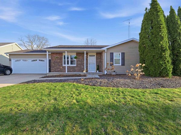 407 Eilbes Avenue, Beaver Dam, WI 53916