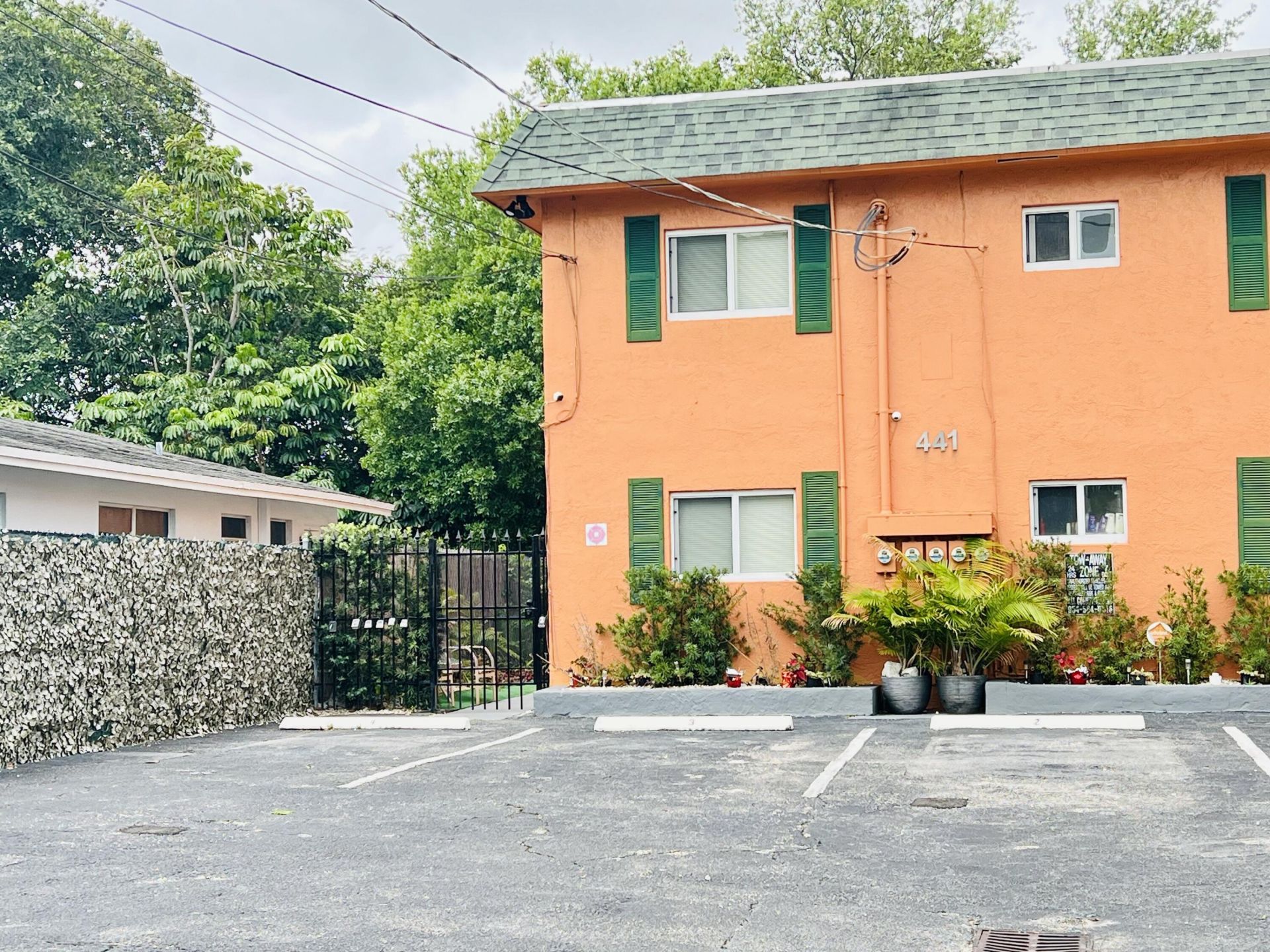 441 NW 7th Terrace, Unit 4, Fort Lauderdale, FL 33311 Photo