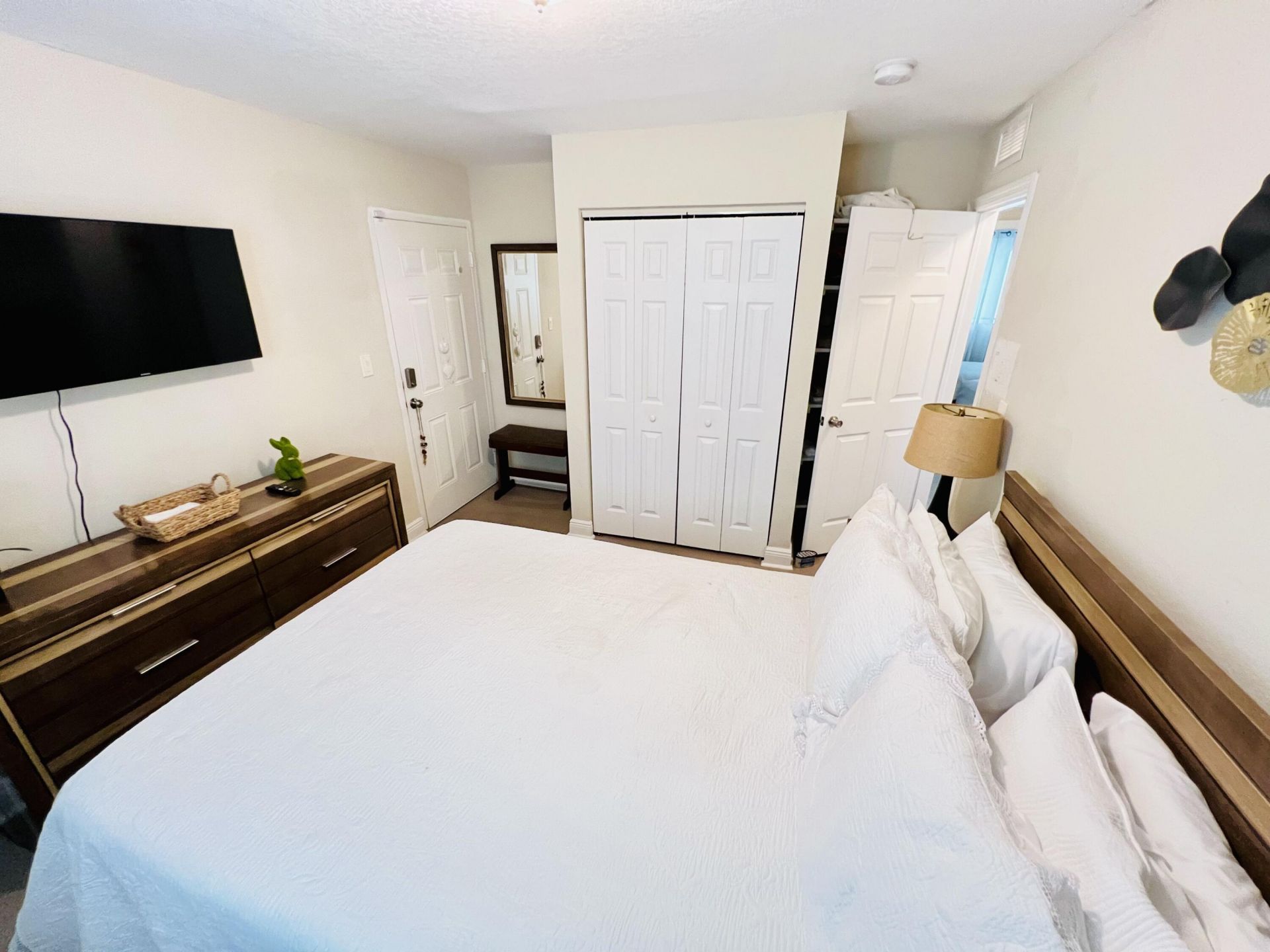 441 NW 7th Terrace, Unit 4, Fort Lauderdale, FL 33311 Photo