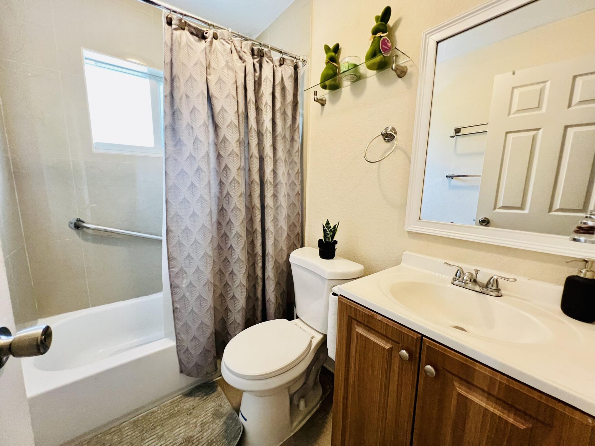 441 NW 7th Terrace, Unit 4, Fort Lauderdale, FL 33311 Photo