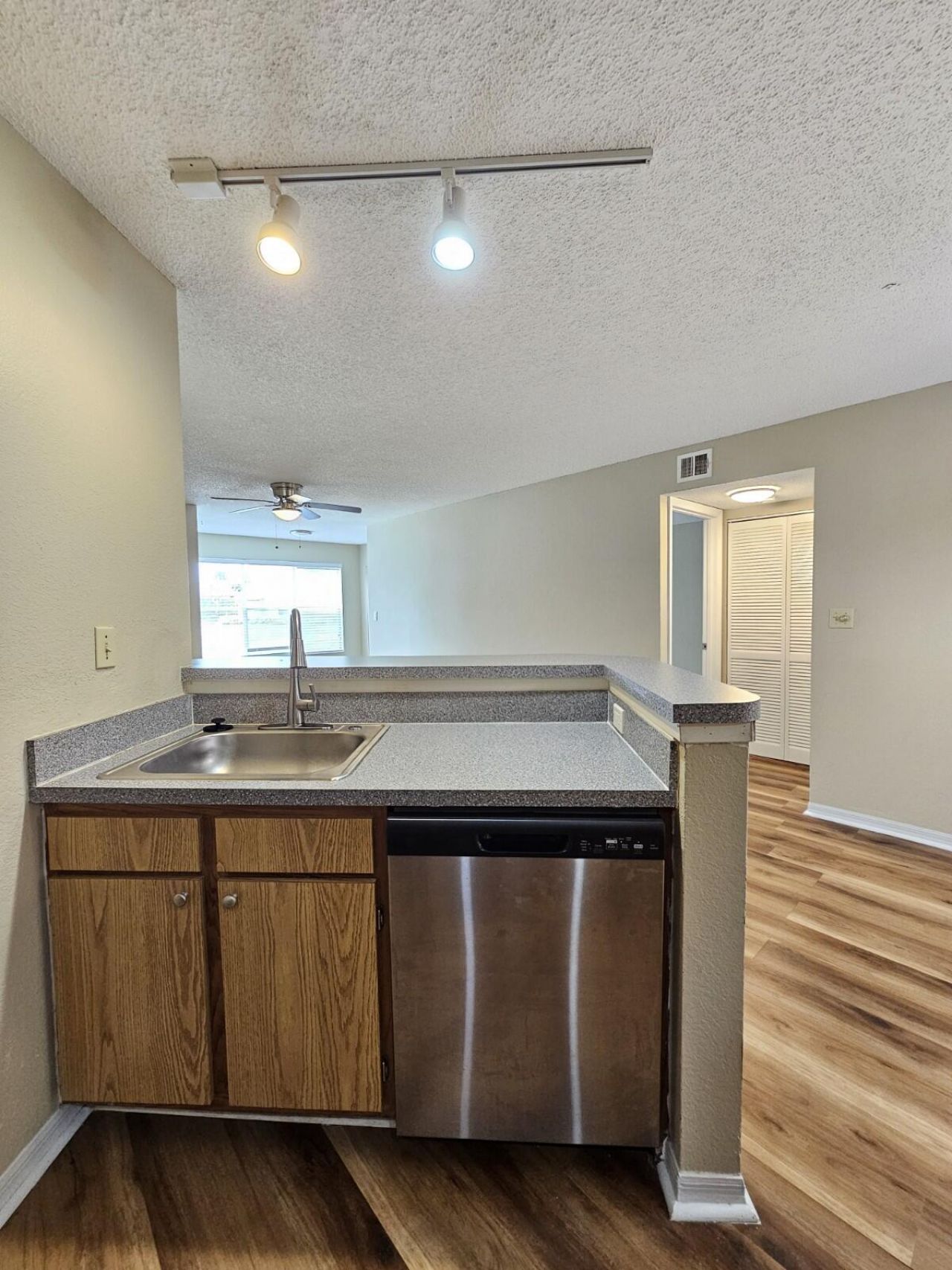 1401 Village Boulevard, Unit 413, West Palm Beach, FL 33409 Photo