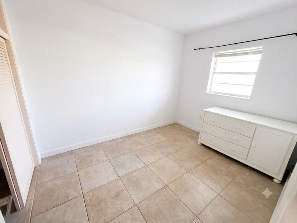 6560 Winfield Boulevard, Unit 102, Margate, FL 33063 Photo