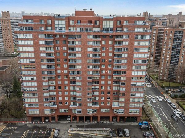 62-54 97th Place , Unit 9N, Rego Park, NY 11374