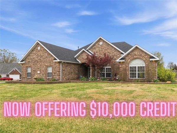 6616 W Pagosa Place, Fayetteville, AR 72704