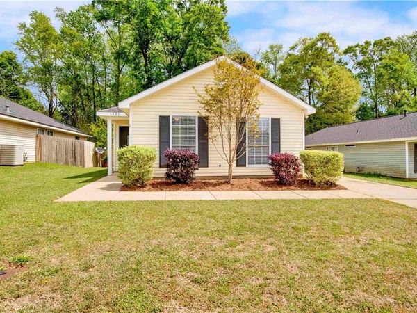 1021 Hamilton Bridges Drive, Mobile, AL 36695