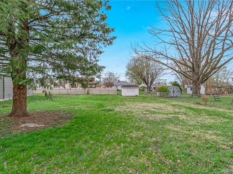 317 Wolf Avenue, Englewood, OH 45322 Photo 15