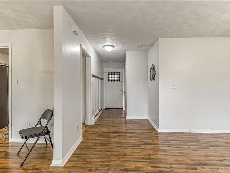 317 Wolf Avenue, Englewood, OH 45322 Photo 3