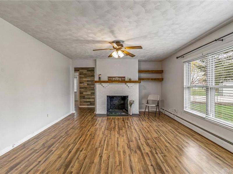 317 Wolf Avenue, Englewood, OH 45322 Photo 4