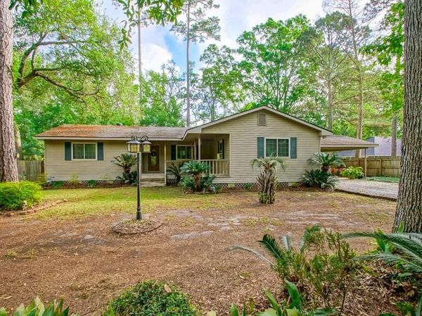 1909 MCNAMARA Street, Mandeville, LA 70448