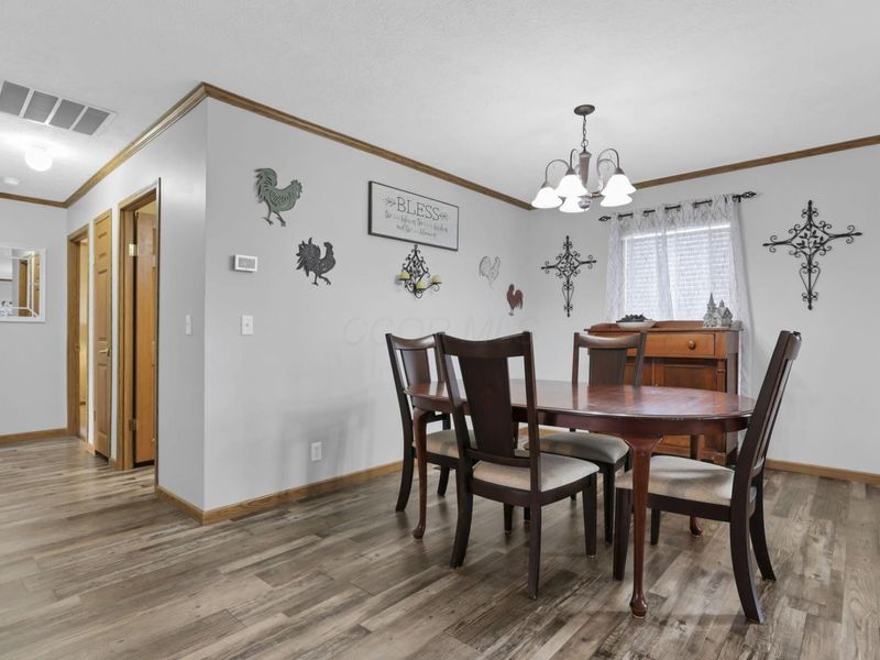 35680 Township Road 72 , Frazeysburg, OH 43822 Photo 12