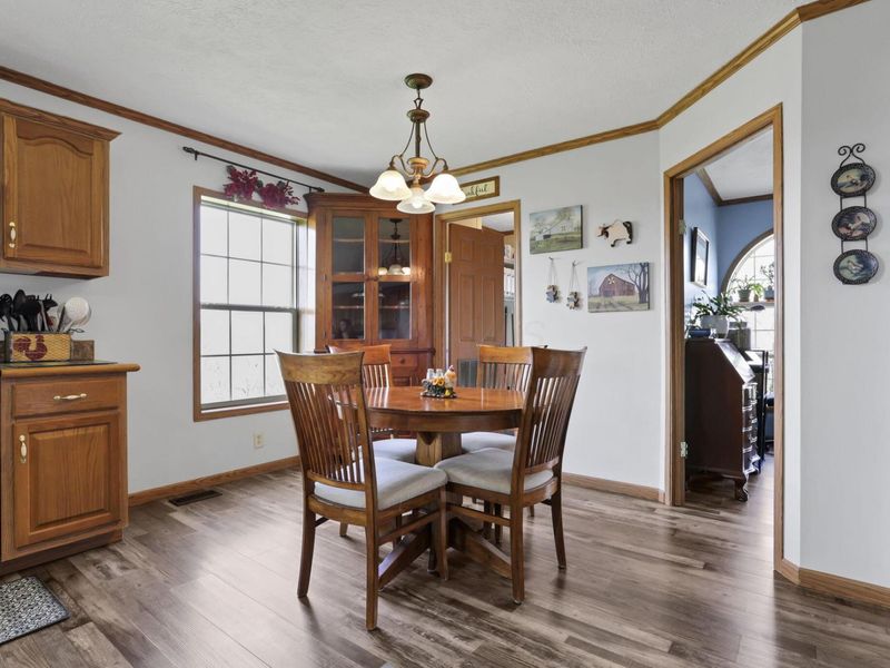 35680 Township Road 72 , Frazeysburg, OH 43822 Photo 16