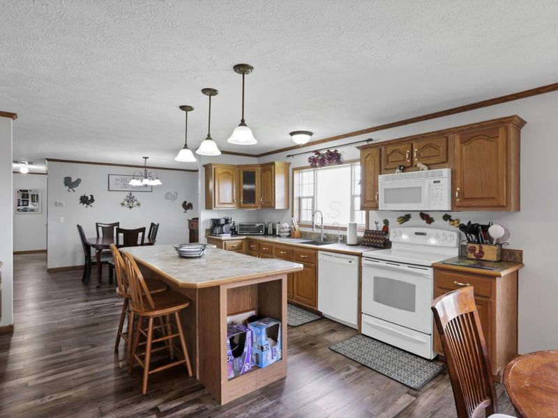 35680 Township Road 72 , Frazeysburg, OH 43822 Photo 17