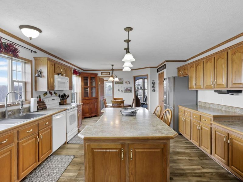 35680 Township Road 72 , Frazeysburg, OH 43822 Photo 22