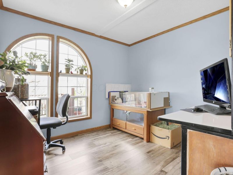 35680 Township Road 72 , Frazeysburg, OH 43822 Photo 35