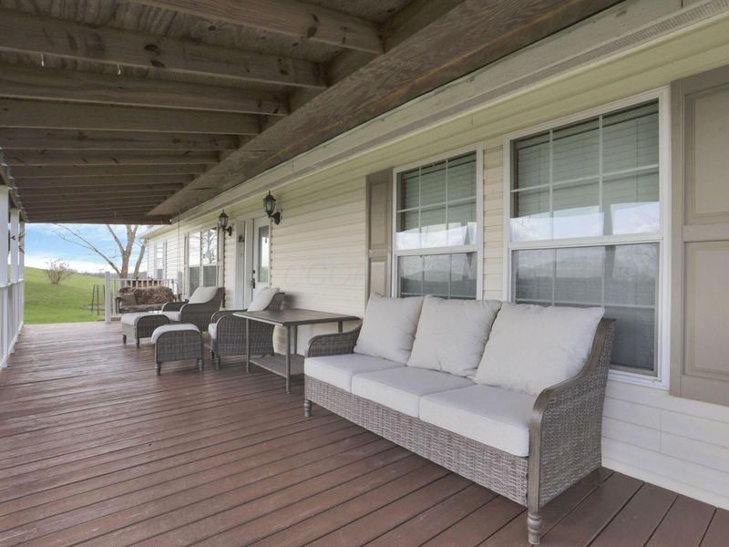 35680 Township Road 72 , Frazeysburg, OH 43822 Photo 4