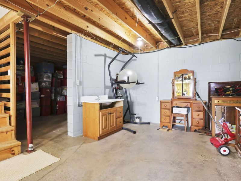 35680 Township Road 72 , Frazeysburg, OH 43822 Photo 40