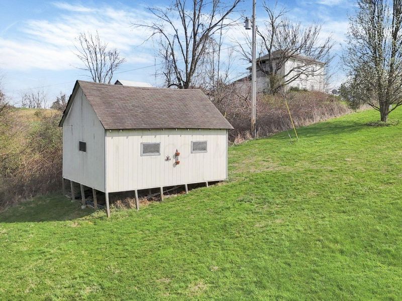 35680 Township Road 72 , Frazeysburg, OH 43822 Photo 64