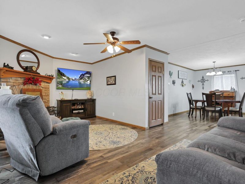 35680 Township Road 72 , Frazeysburg, OH 43822 Photo 9