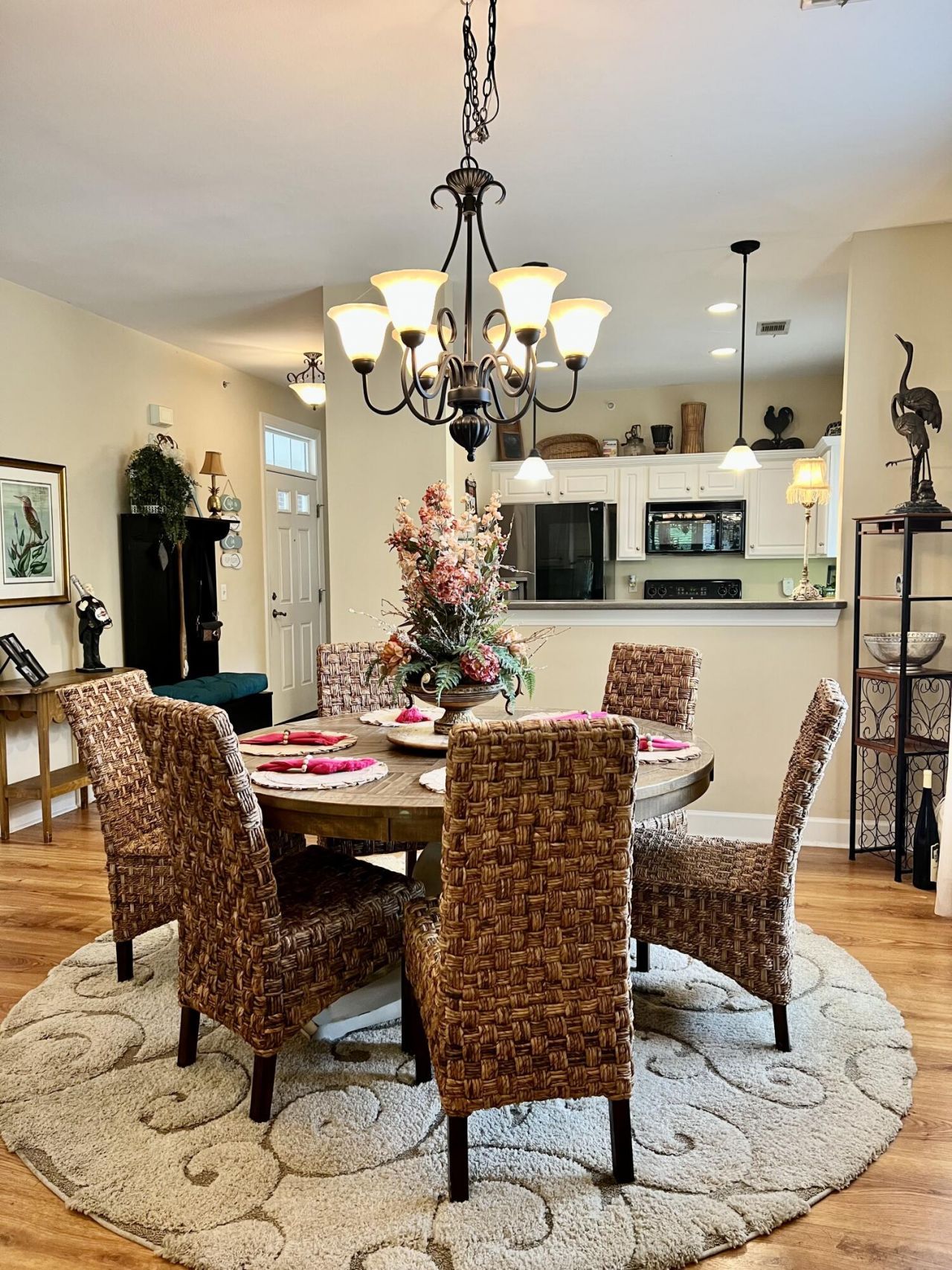 121 Ballard Lane Photo 11