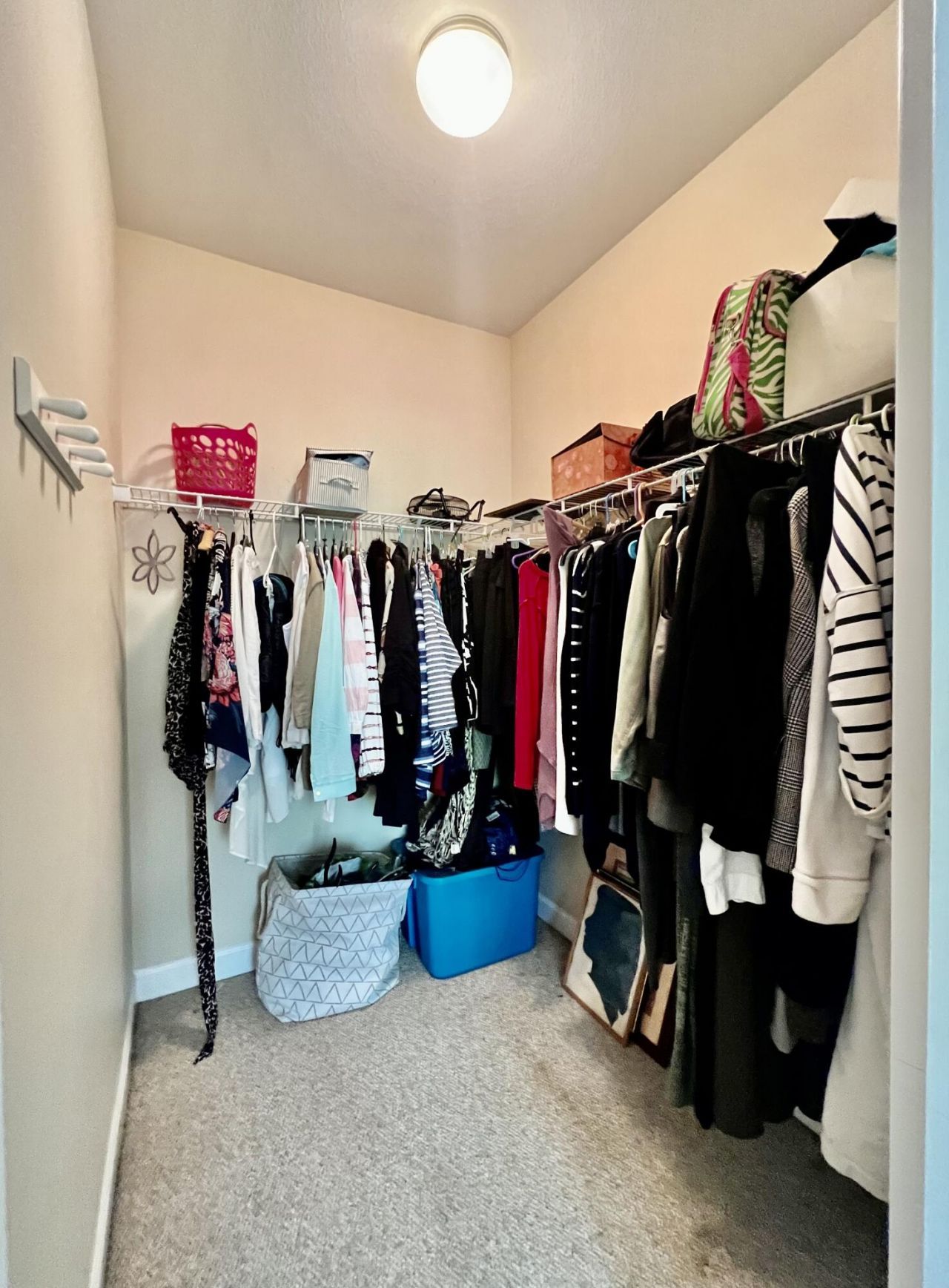 121 Ballard Lane Photo 17