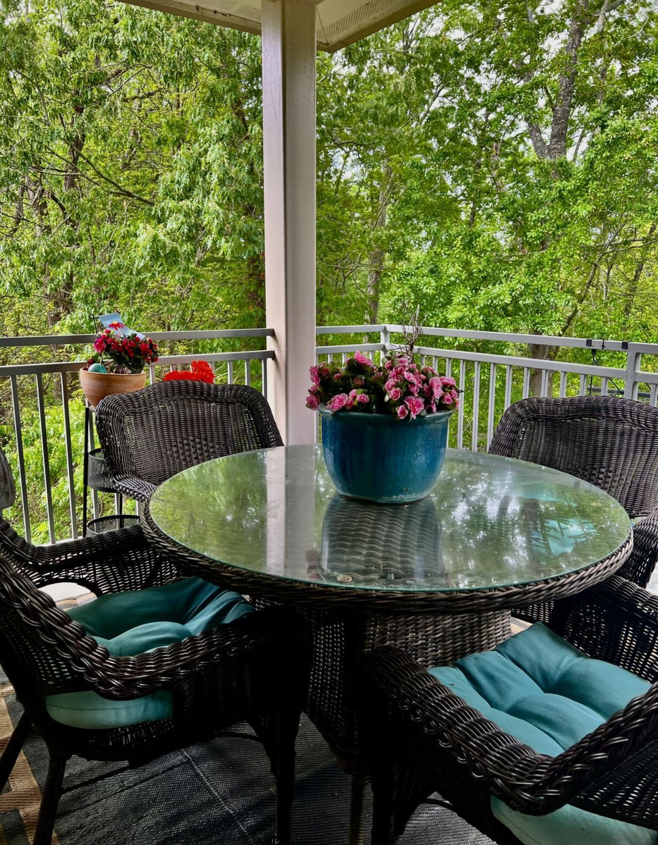 121 Ballard Lane Photo 25