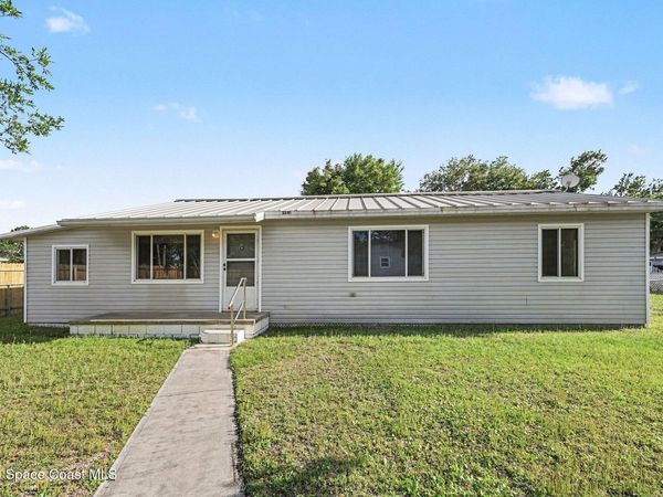 3541 Barney Court , Mims, FL 32754