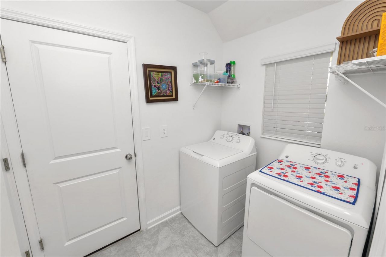 1740 White Water Court , Davenport, FL 33837 Photo