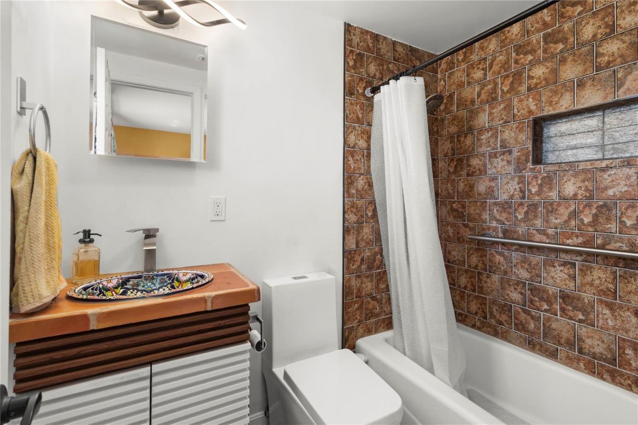 4303 79th Street W, Bradenton, FL 34209 Photo