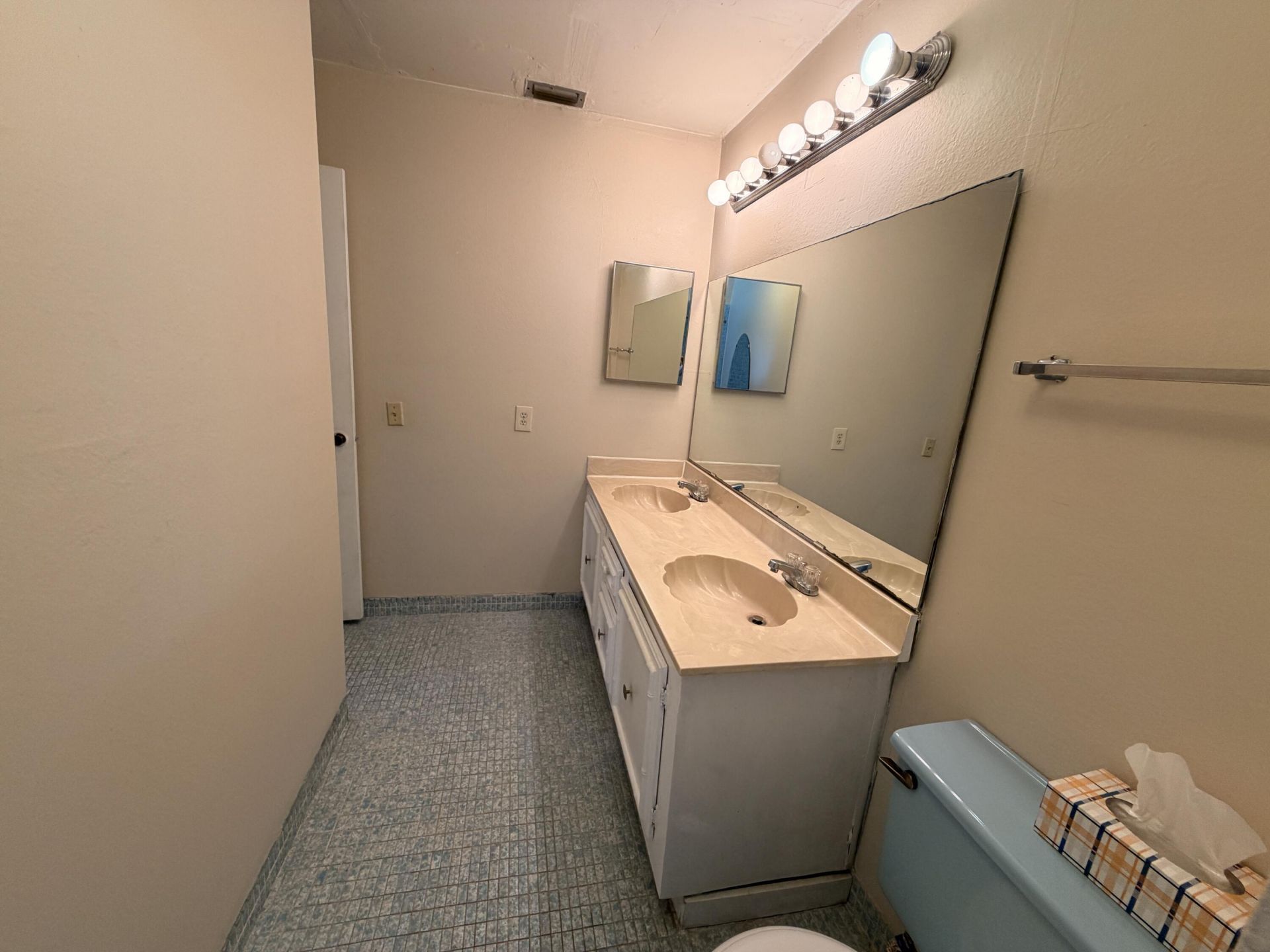 8300 SW 26th Place, Davie, FL 33328 Photo