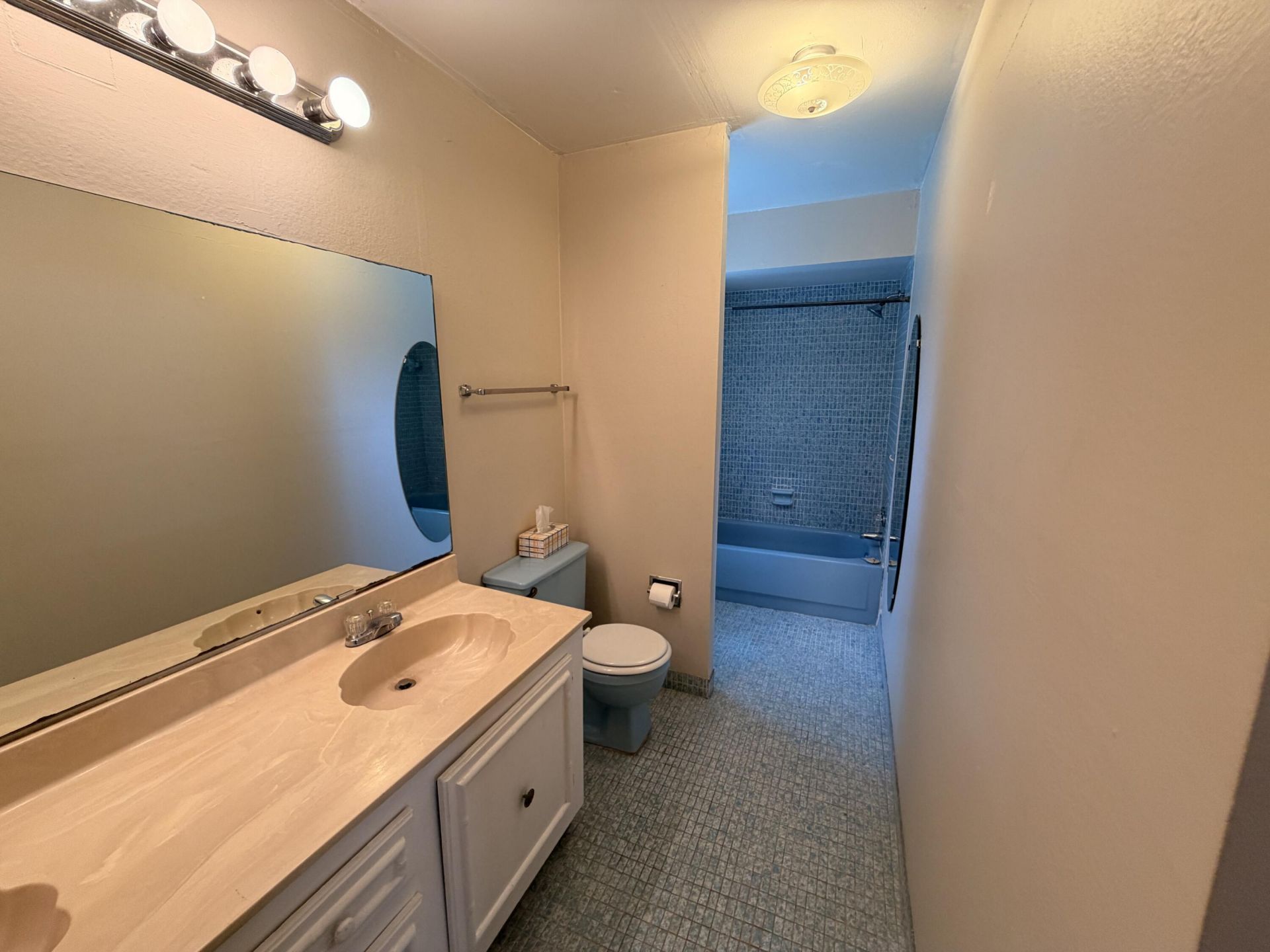 8300 SW 26th Place, Davie, FL 33328 Photo