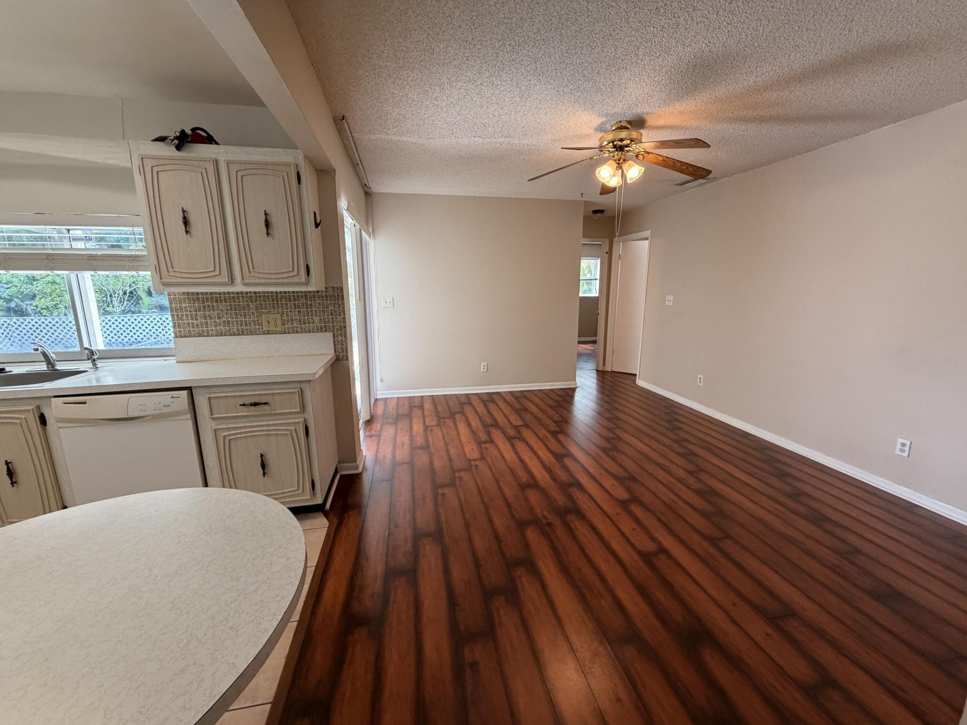 8300 SW 26th Place, Davie, FL 33328 Photo