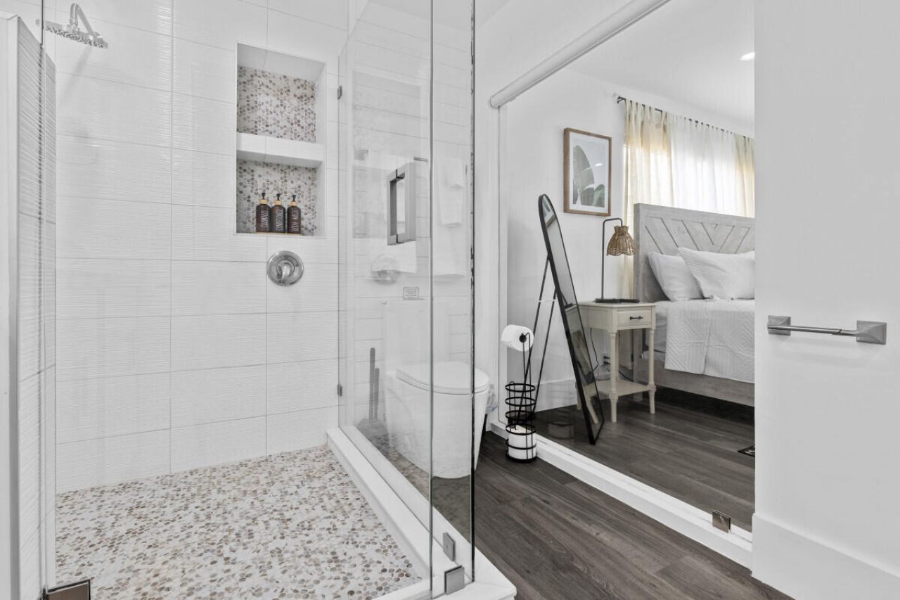 1456 Cross Way, West Palm Beach, FL 33401 Photo